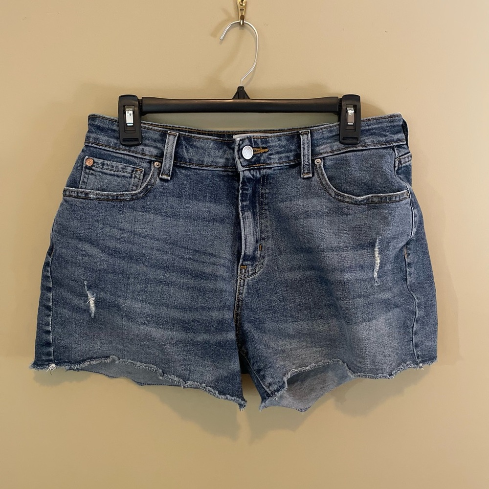 LEVI’S Denizen Women’s high rise cut-off Jean Shorts, Size 10